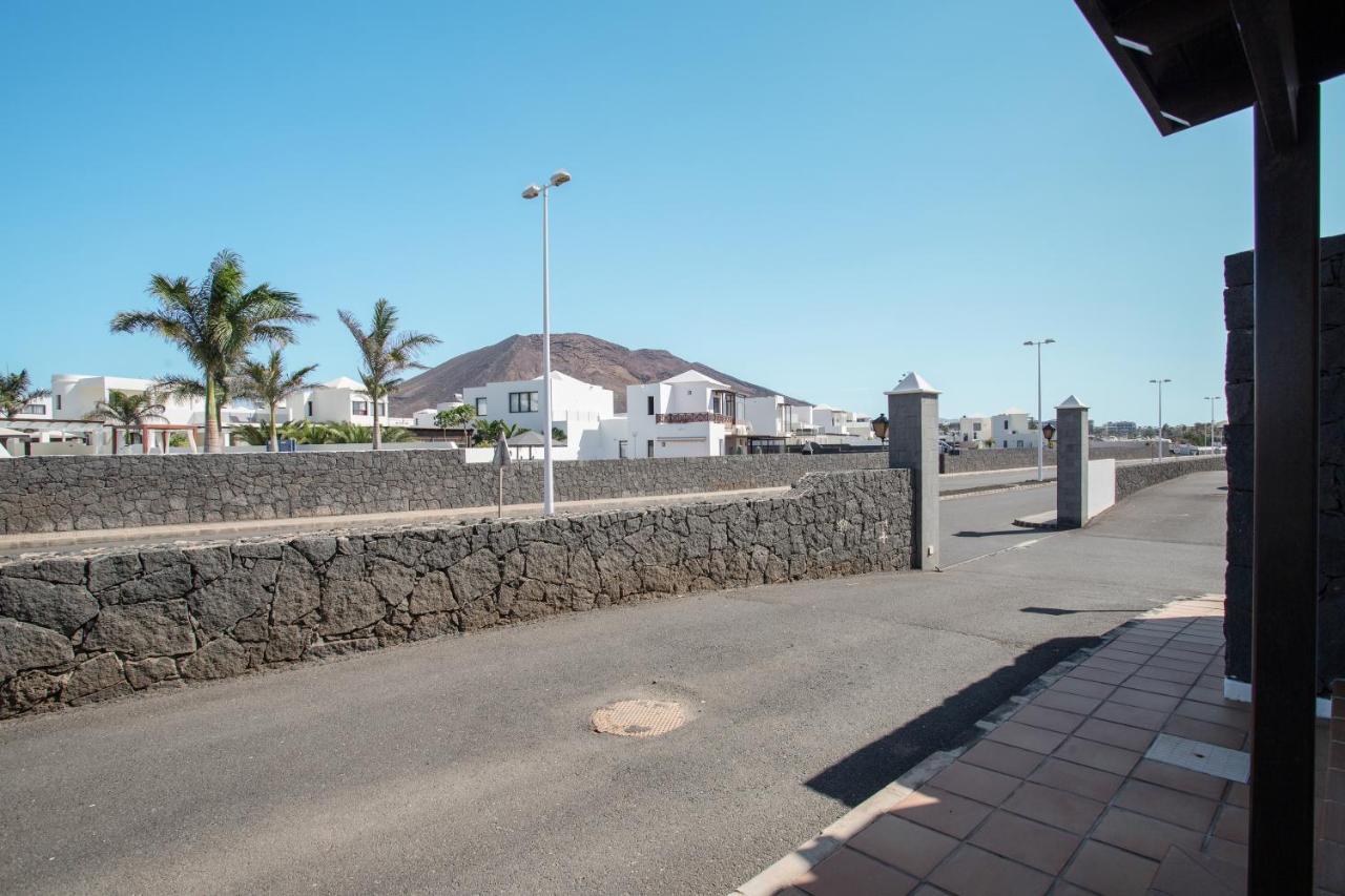 Casa Violeta Villa Playa Blanca  Buitenkant foto